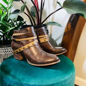 Western style low heel ankle boots